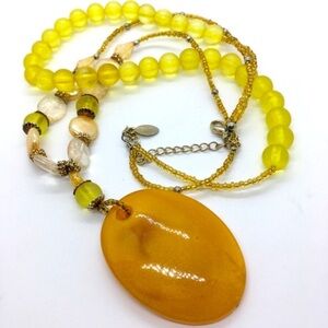 B.T. Yellow Bead Butterscoth Necklace